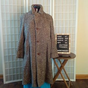 Tweed Wool Coat with leather covered buttons